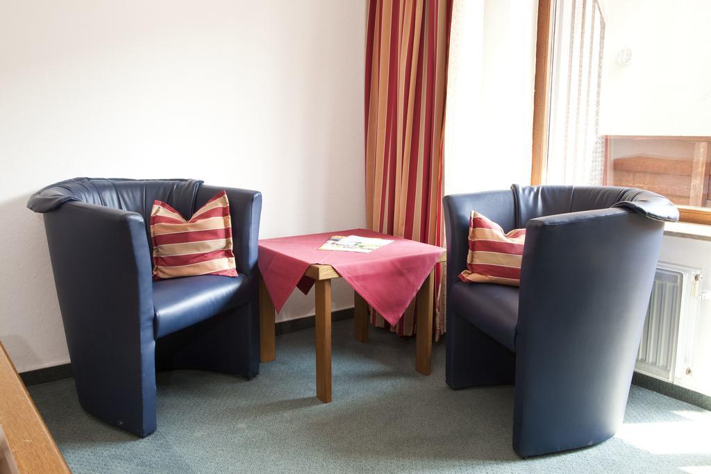 Bio-Hotel Uplaender Hof Вилинген Стая снимка